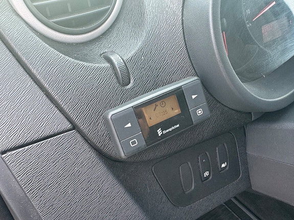 Renault Kangoo Express 8 of 13