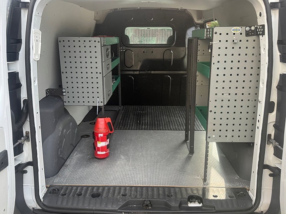 Renault Kangoo Express 12 of 13