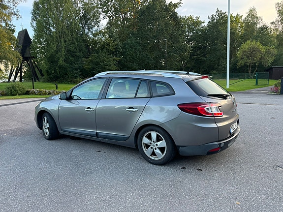 Renault Megane III 3 of 11