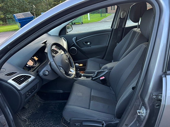 Renault Megane III 8 of 11