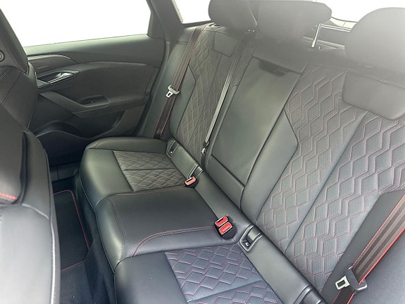 Audi A6 13 of 14
