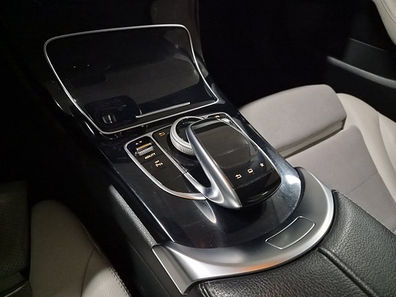 Mercedes-Benz C220 d 14 of 17