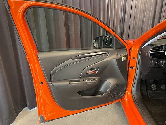 Opel Corsa 27 of 30