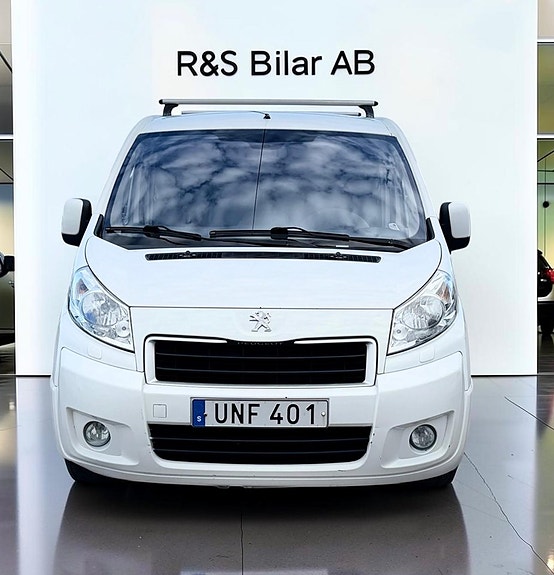 Peugeot Expert 2 of 15