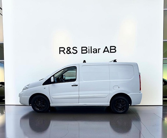 Peugeot Expert 9 of 15