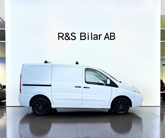 Peugeot Expert 8 of 15
