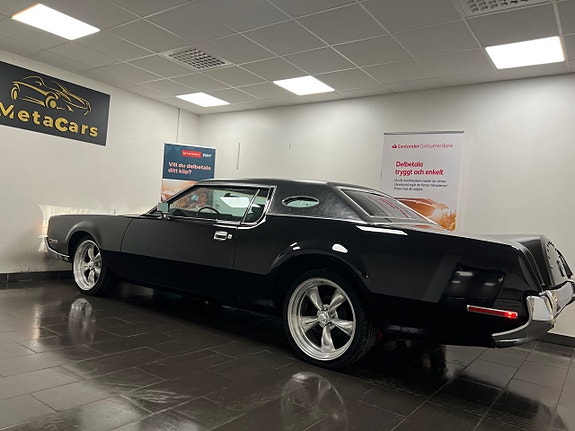 Lincoln Continental Mark IV 10 of 30
