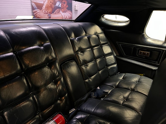 Lincoln Continental Mark IV 21 of 30