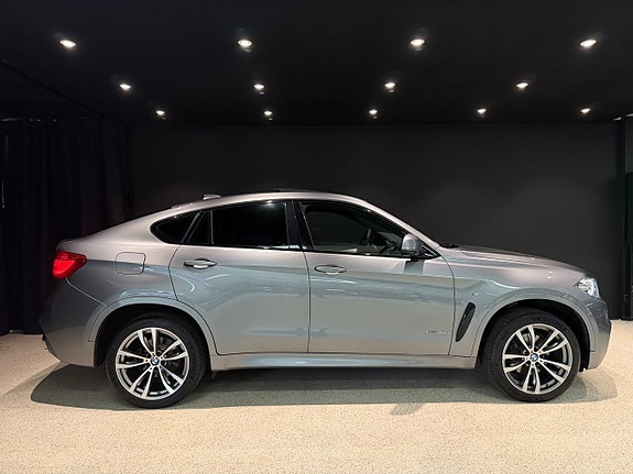 BMW X6 3 of 20