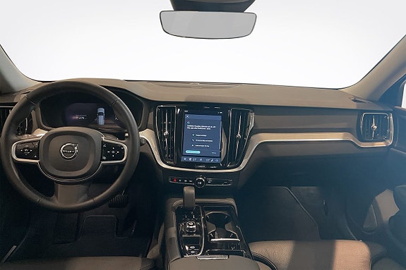 Volvo V60 8 of 13