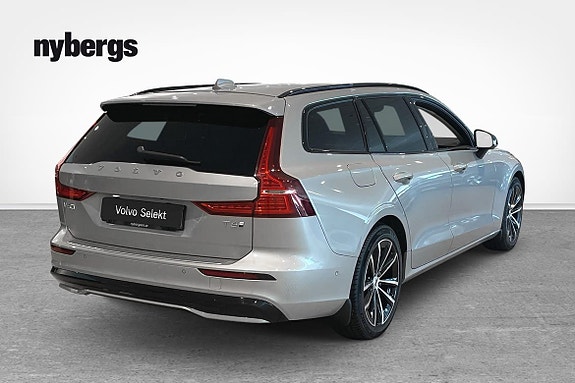 Volvo V60 4 of 13