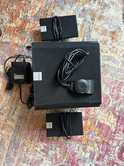 Product image 1 of 3