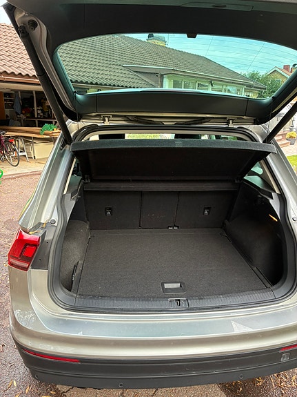 Volkswagen Tiguan 8 of 10