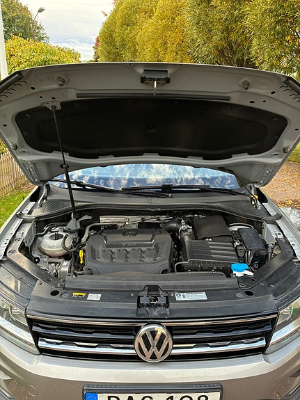 Volkswagen Tiguan 10 of 10