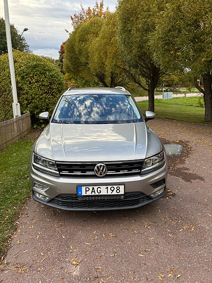 Volkswagen Tiguan 4 of 10