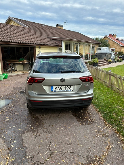 Volkswagen Tiguan 5 of 10