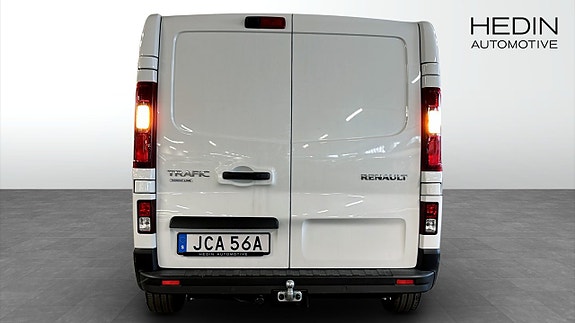 Renault Trafic 7 of 11