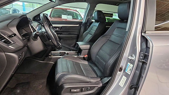 Honda CR-V 9 of 11