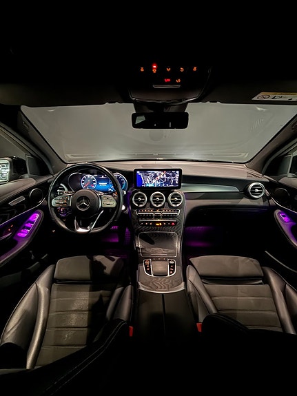 Mercedes-Benz GLC300 de 16 of 16