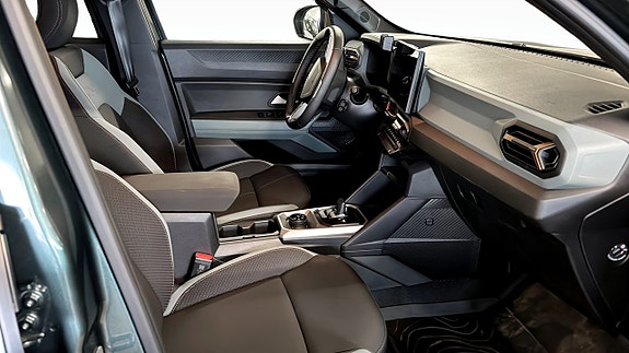 Dacia Duster 3 of 11