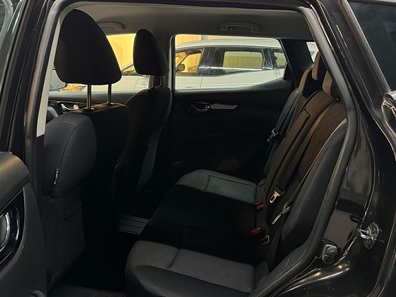 Nissan Qashqai 15 of 15