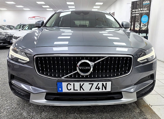 Volvo V90 Cross Country 21 of 21