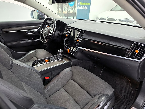 Volvo V90 Cross Country 7 of 21