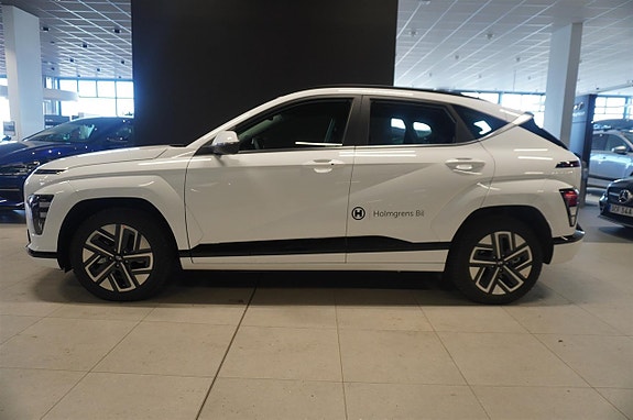Hyundai Kona 3 of 14