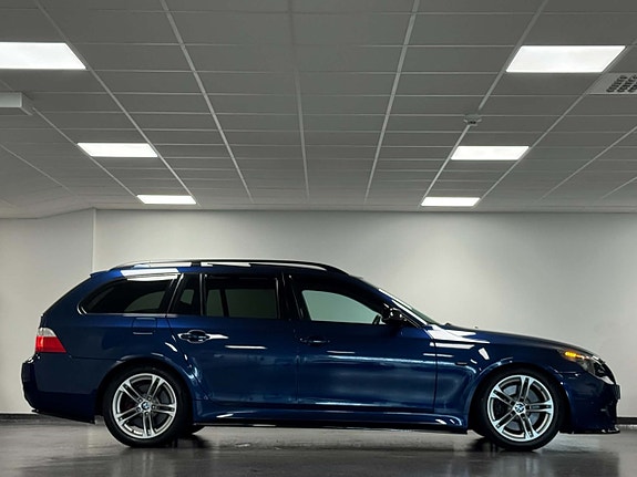 BMW 545i 3 of 22