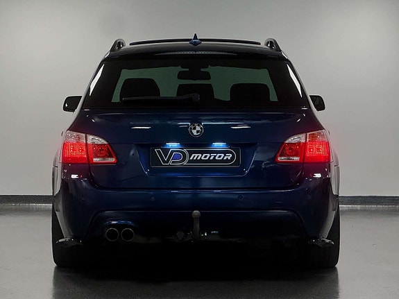 BMW 545i 7 of 22