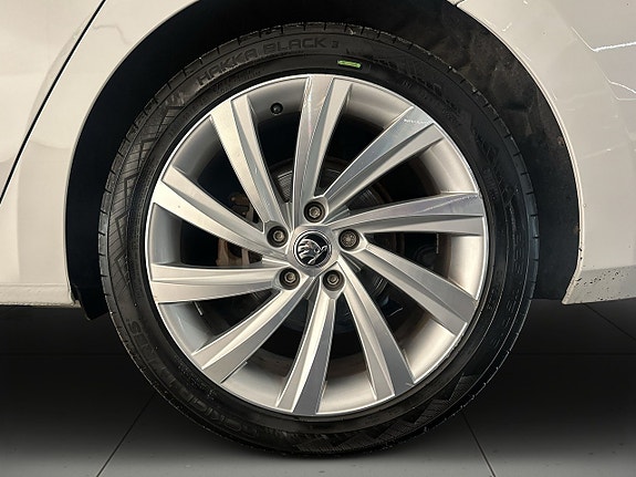 Skoda Octavia 14 of 18
