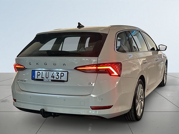 Skoda Octavia 6 of 18
