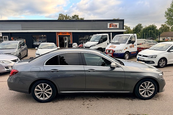 Mercedes-Benz E 220 d 13 of 21
