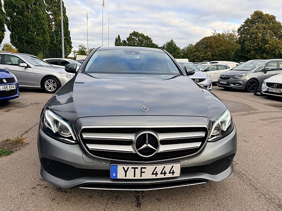 Mercedes-Benz E 220 d 4 of 21