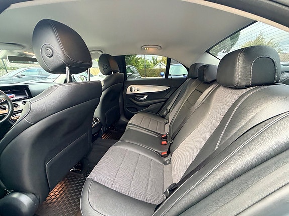 Mercedes-Benz E 220 d 8 of 21