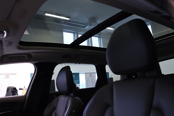 Volvo V90 Cross Country 15 of 21