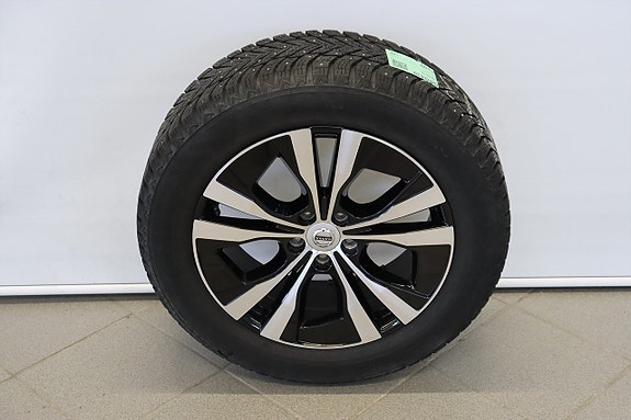 Volvo V90 Cross Country 21 of 21