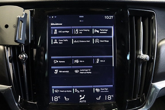 Volvo V90 Cross Country 17 of 21