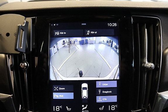 Volvo V90 Cross Country 19 of 21