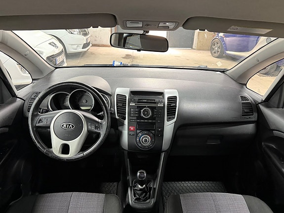 Kia Venga 11 of 16