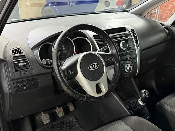 Kia Venga 13 of 16