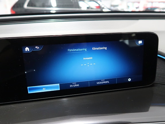 Mercedes-Benz EQC400 29 of 30