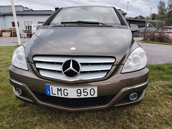 Mercedes-Benz B170 15 of 21
