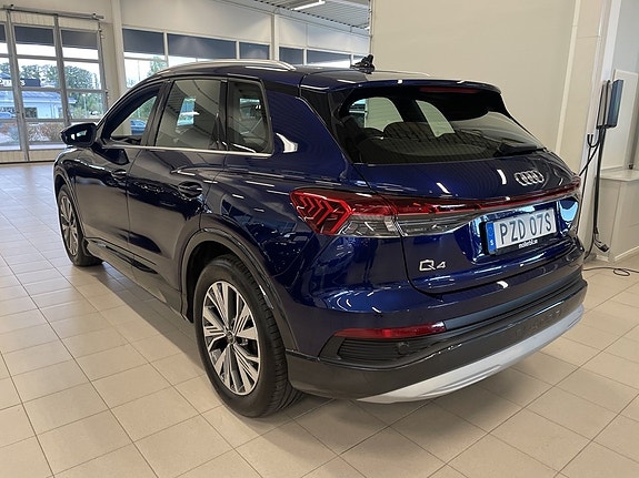 Audi Q4 e-tron 5 of 21