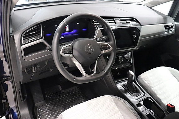 Volkswagen Touran 10 of 11