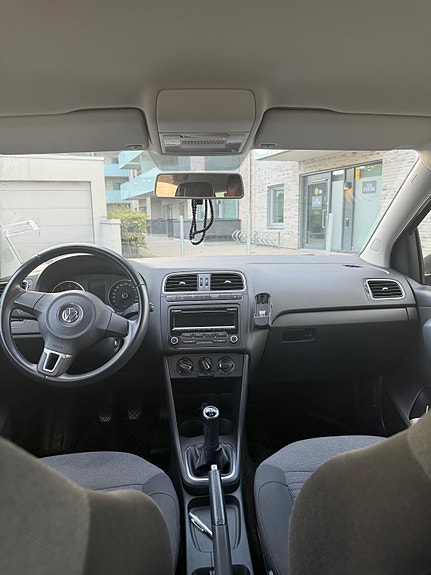 Volkswagen Polo 5 of 8
