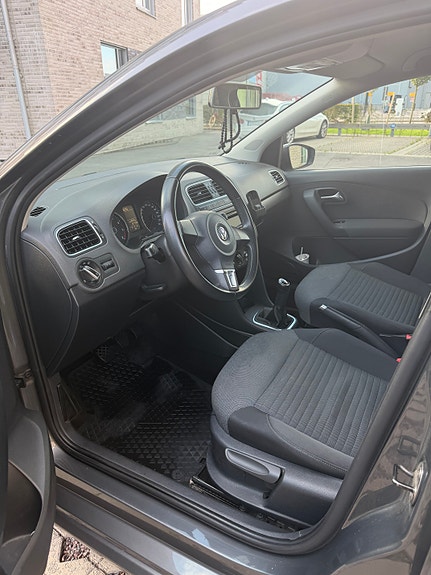 Volkswagen Polo 8 of 8