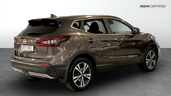 Nissan Qashqai 2 of 9