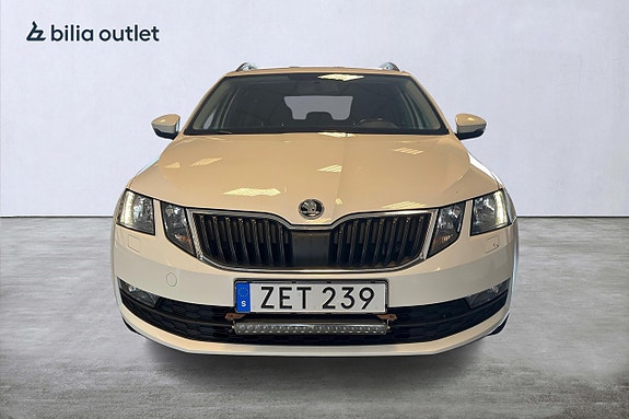 Skoda Octavia 9 of 22