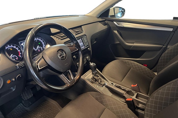 Skoda Octavia 11 of 22
